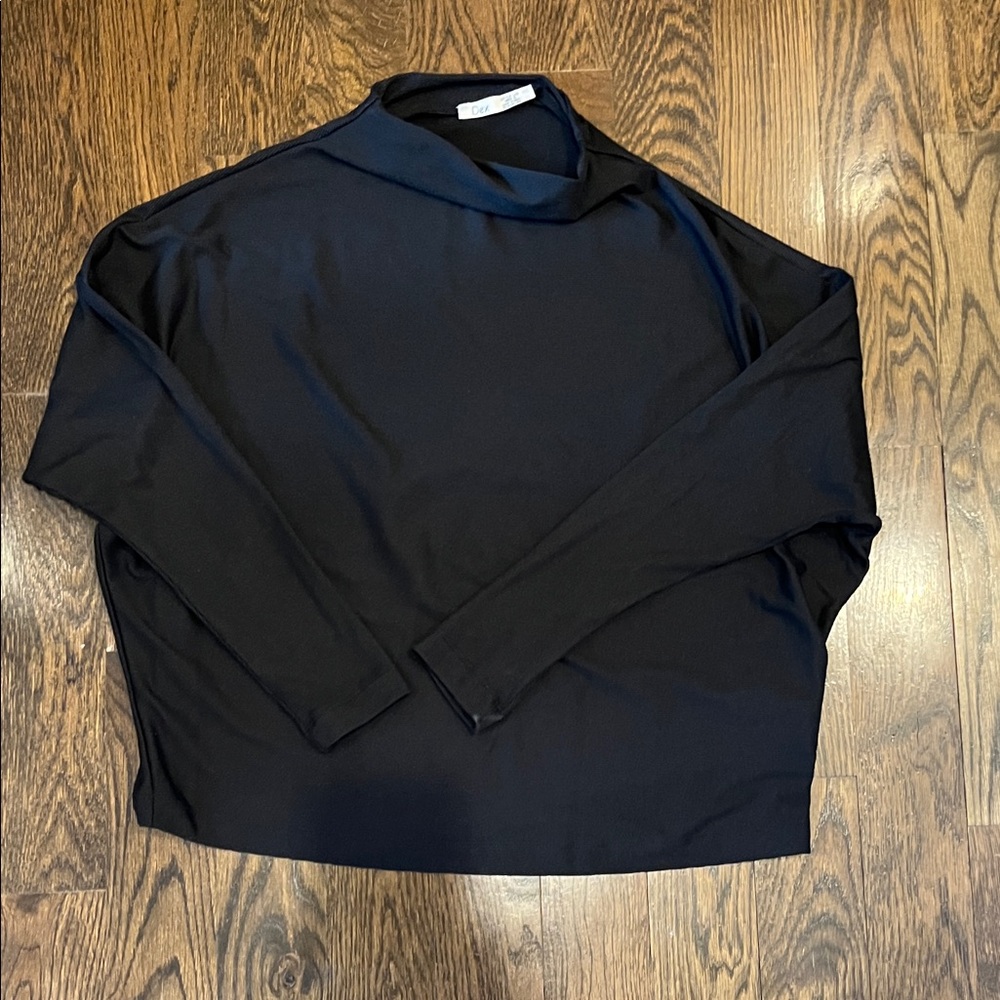 Black Long Sleeve Ribbed Top